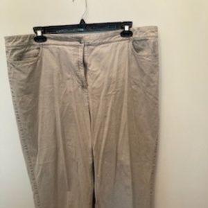 Grey cargo capri pants Eileen Fisher